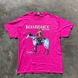 Large Hot Pink Beyoncé Tour T-shirt
